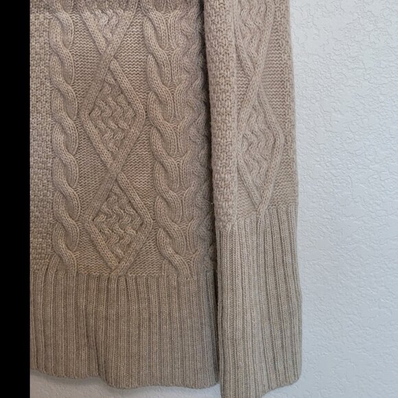 BCBG Maxarzia Cowl Neck Wool Sweater - XS - Picture 10 of 12